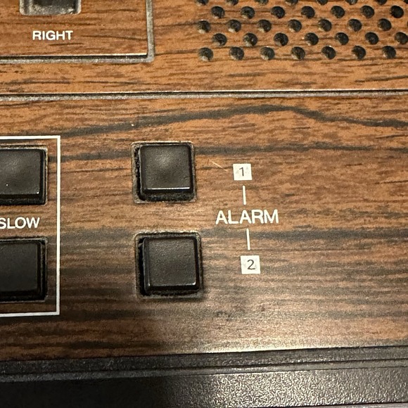 Vintage Realistic Chronomatic 251 Dual Alarm Clock AM/FM Radio #12-1559 Working - Picture 14 of 16